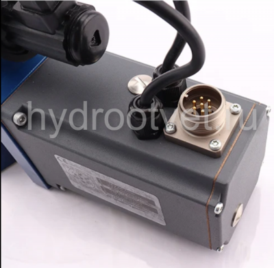 4WRTE25W8-220L-4X/6EG24ETK31/A1M - Пропорциональный быстродействующий распределитель с обратной связью по положению золотника и со встроенным усилителем (OBE), Ду25, A1 = ±10 В, номинальный расход 220 л/мин, схема W8-, каналы управления ET = X и Y - внутр